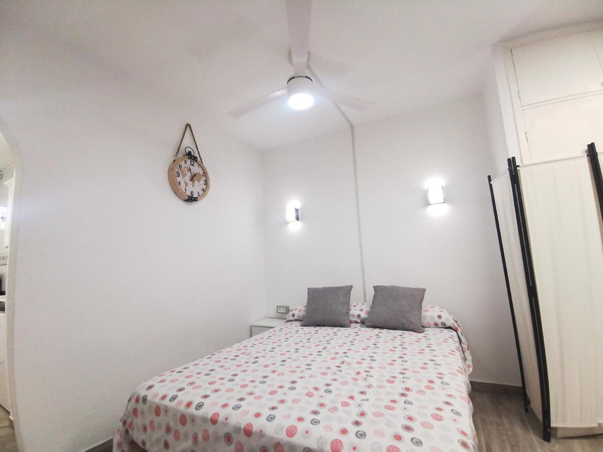 Sunny Apt With Terrace Coastal Area South Arona Арона Екстериор снимка